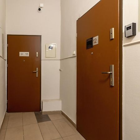 1-Bedroom Apartment - Dluga 65 Street Краків Екстер'єр фото