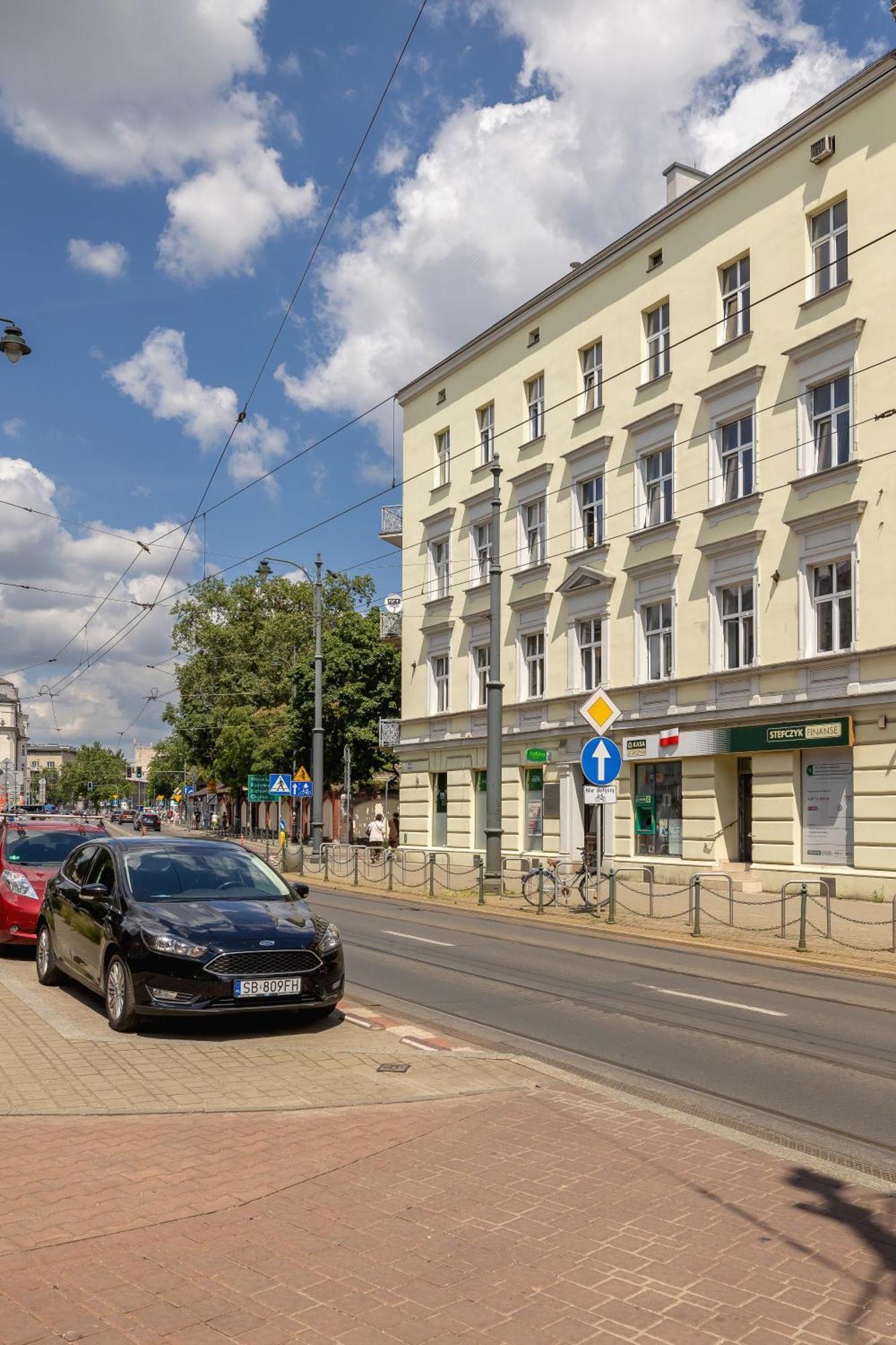 1-Bedroom Apartment - Dluga 65 Street Краків Екстер'єр фото